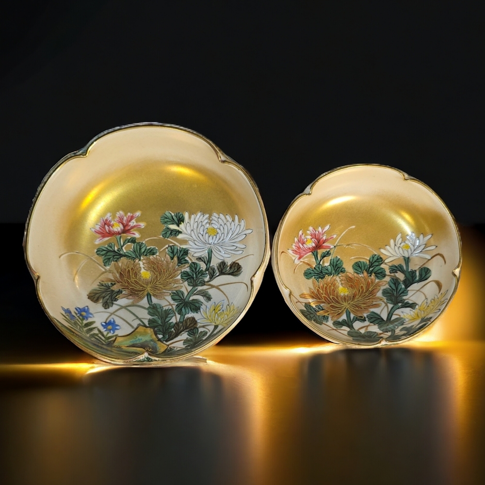 Vintage Japanese Kutani Porcelain Nesting Bowls